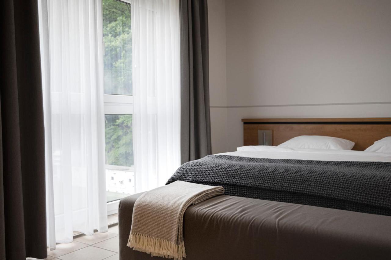 Hotel Vierjahreszeiten Am Seilersee Iserlohn Dış mekan fotoğraf